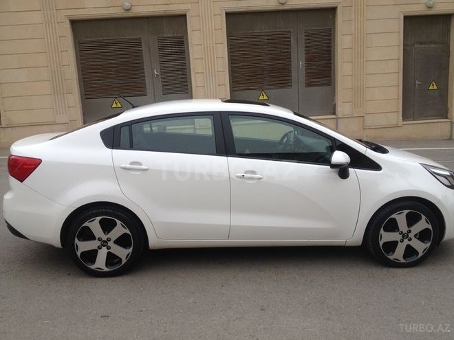 Kia Rio 2013, 98,000 km - 1.4 l - Bakı