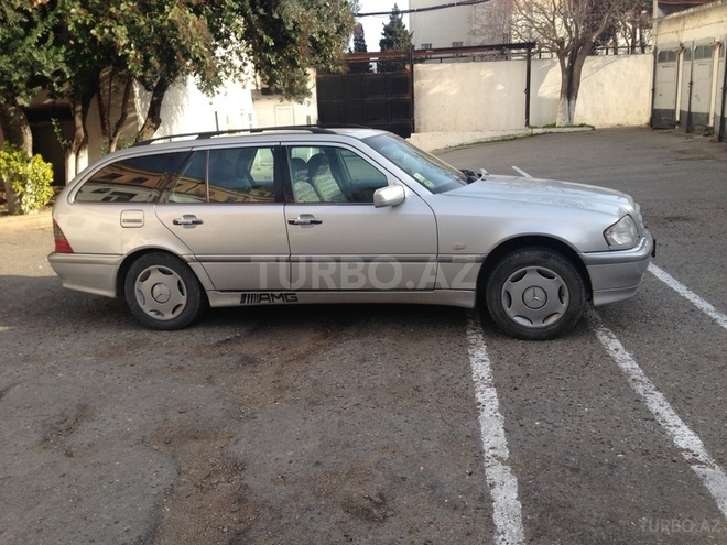 Mercedes C 220 1998, 244,000 km - 2.2 l - Bakı