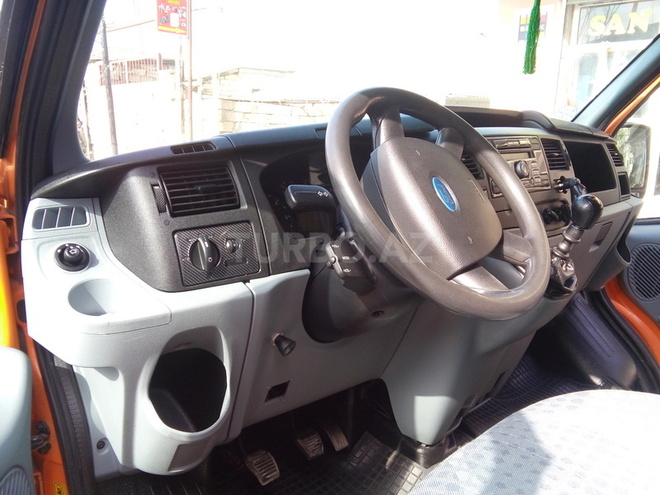 Ford Transit 2006, 140,000 km - 2.4 l - Xırdalan