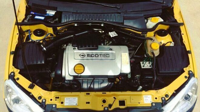 Opel Vita 2002, 175,000 km - 1.4 л - Bakı