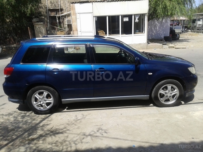 Mitsubishi Airtrek 2003, 155,000 km - 2.0 л - Bakı