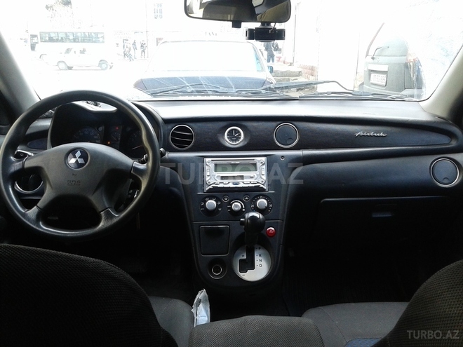 Mitsubishi Airtrek 2003, 155,000 km - 2.0 л - Bakı