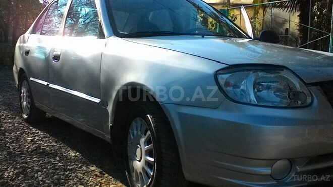 Hyundai Accent 2005, 200,000 km - 1.6 l - Lənkəran