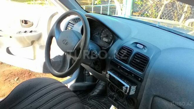 Hyundai Accent 2005, 200,000 km - 1.6 l - Lənkəran