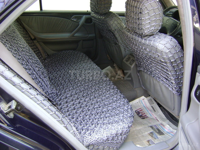 Mercedes E 220 2002, 217,000 km - 2.2 l - Bakı