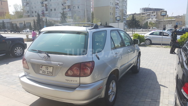 Lexus RX 300 1999, 194,000 km - 3.0 л - Sumqayıt