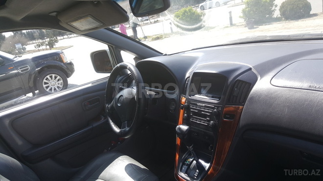 Lexus RX 300 1999, 194,000 km - 3.0 л - Sumqayıt