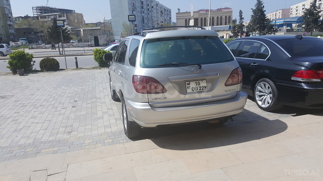 Lexus RX 300 1999, 194,000 km - 3.0 л - Sumqayıt