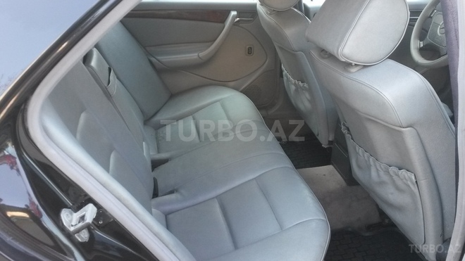 Mercedes C 230 1997, 200,000 km - 2.3 l - Bakı