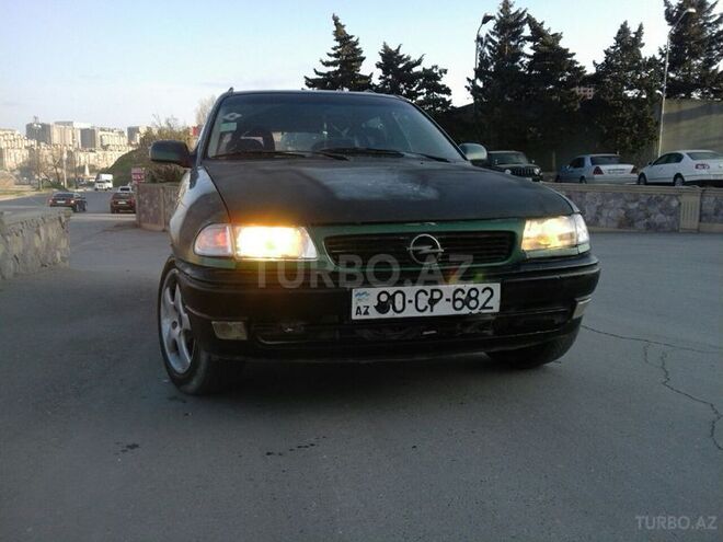Opel Astra 1996, 321,564 km - 1.6 l - Bakı