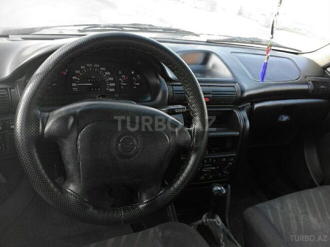 Opel Astra 1996, 321,564 km - 1.6 l - Bakı