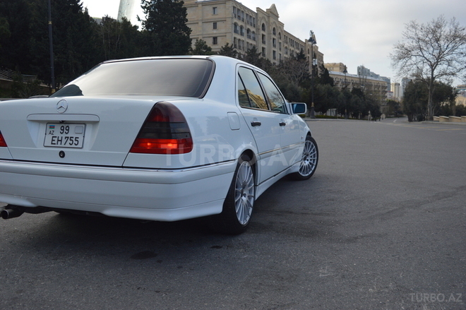 Mercedes C 280 1998, 144,629 km - 2.8 l - Bakı