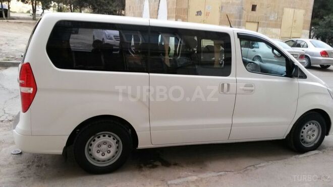 Hyundai H-1 2013, 67,357 km - 2.5 l - Bakı