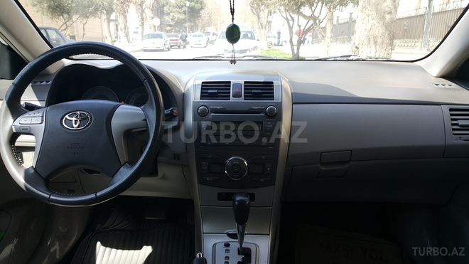Toyota Corolla 2008, 225,000 km - 1.8 l - Bakı