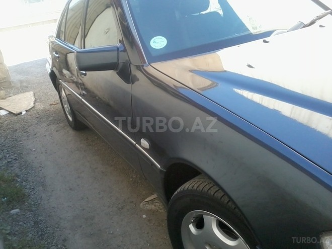 Mercedes C 240 1998, 183,000 km - 2.4 l - Bakı