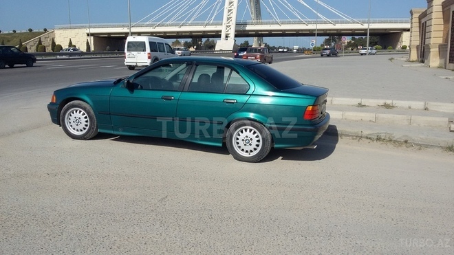 BMW 320 1992, 336,000 km - 2.0 l - Bakı