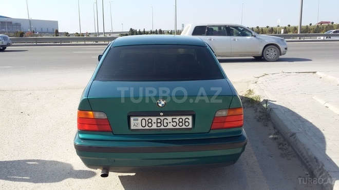 BMW 320 1992, 336,000 km - 2.0 l - Bakı