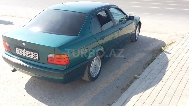 BMW 320 1992, 336,000 km - 2.0 l - Bakı