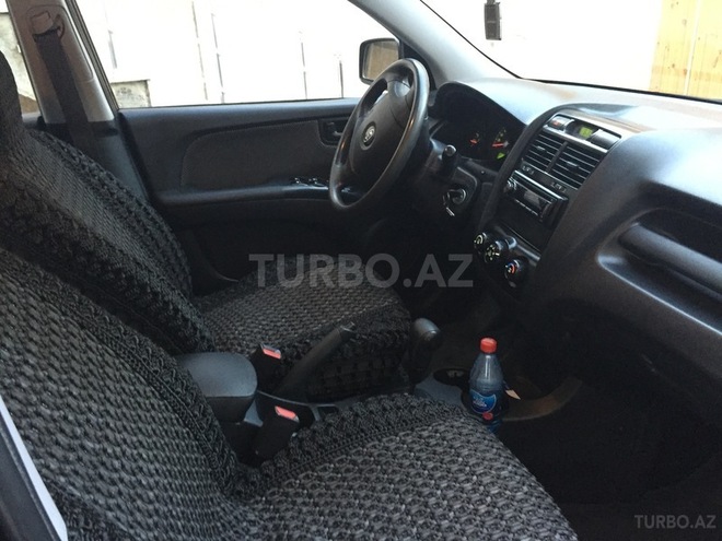 Kia Sportage 2007, 173,000 km - 2.0 l - Bakı
