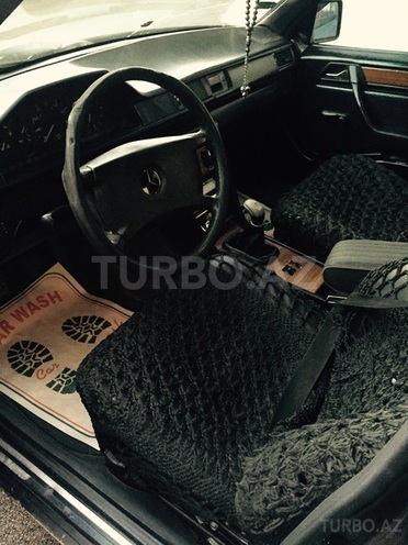 Mercedes E 200 1991, 1,000,000 km - 2.0 l - Bakı
