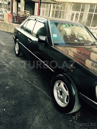 Mercedes E 200 1991, 1,000,000 km - 2.0 l - Bakı