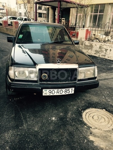 Mercedes E 200 1991, 1,000,000 km - 2.0 l - Bakı