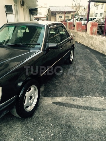 Mercedes E 200 1991, 1,000,000 km - 2.0 l - Bakı
