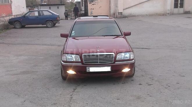 Mercedes C 200 2000, 250,000 km - 2.0 l - Şəki