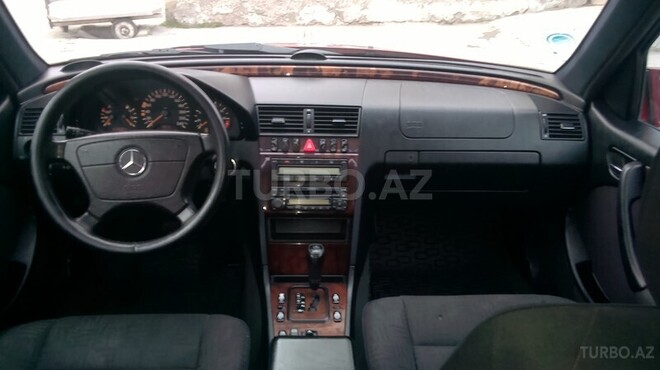 Mercedes C 200 2000, 250,000 km - 2.0 l - Şəki