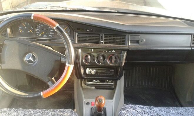 Mercedes 190 1991, 190,000 km - 2.0 l - Bakı