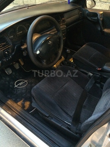 Opel Vectra 1998, 241,000 km - 2.0 l - Bakı