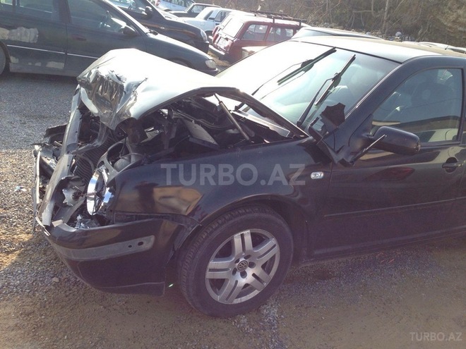 Volkswagen Golf 2003, 217,000 km - 2.0 l - Bakı