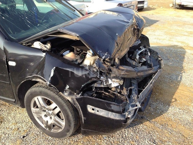 Volkswagen Golf 2003, 217,000 km - 2.0 l - Bakı