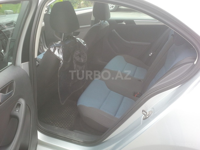 Volkswagen Jetta 2013, 51,000 km - 1.6 l - Zaqatala