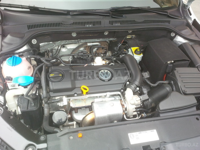 Volkswagen Jetta 2013, 51,000 km - 1.6 l - Zaqatala