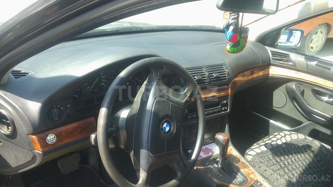 BMW 523 1998, 230,000 km - 2.5 l - Bakı