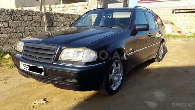 Mercedes C 220 2000, 282,000 km - 2.2 л - Bakı