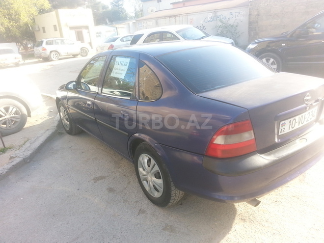 Opel Vectra 1996, 150,000 km - 0.2 l - Sumqayıt