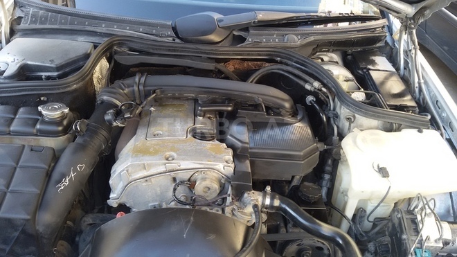 Mercedes C 230 1997, 193,700 km - 2.3 l - Bakı