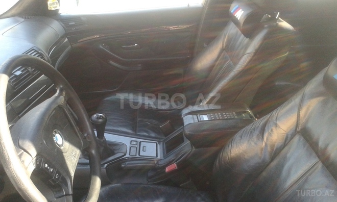 BMW 523 1997, 310,000 km - 2.5 l - Bakı