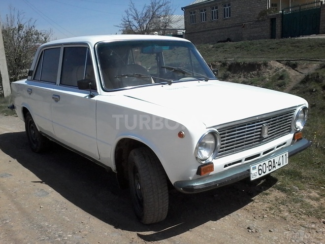 LADA (VAZ) 21011 1980, 290,000 km - 1.3 л - Qazax