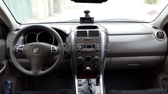 Suzuki Grand Vitara 2008, 165,000 km - 2.7 l - Bakı