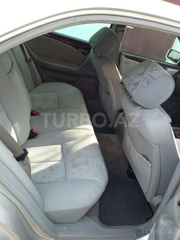 Mercedes E 240 1998, 188,634 km - 2.4 л - Bakı