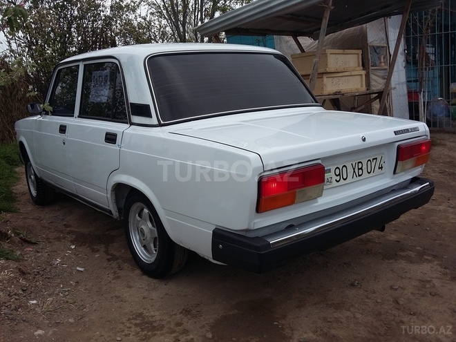 LADA (VAZ) 2107 2008, 125,000 km - 1.6 l - Saatlı