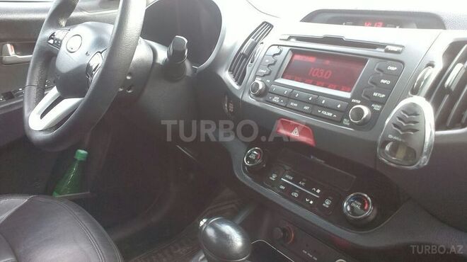 Kia Sportage 2011, 105,000 km - 2.0 l - Yevlax