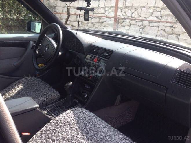 Mercedes C 220 2000, 380,000 km - 2.2 l - Bakı