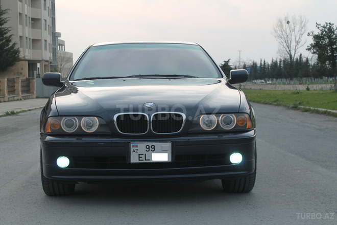 BMW 525 2001, 249,503 km - 2.5 л - Zaqatala