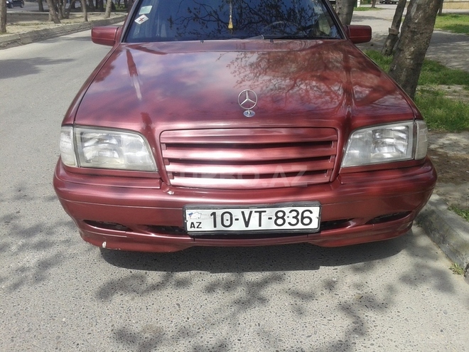 Mercedes C 200 1993, 485,566 km - 2.0 l - Bakı