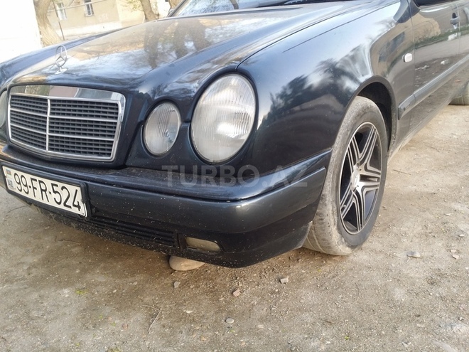 Mercedes E 230 1997, 280,000 km - 2.3 l - Qusar