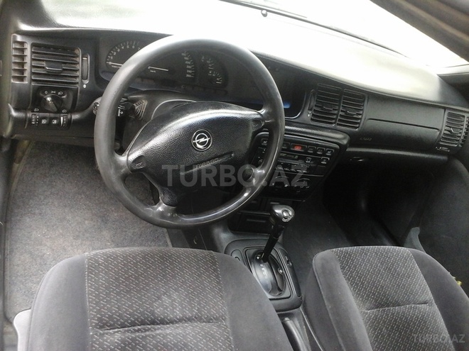 Opel Vectra 1996, 250,000 km - 2.0 l - Bərdə